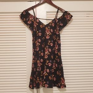 Size small floral sun dress